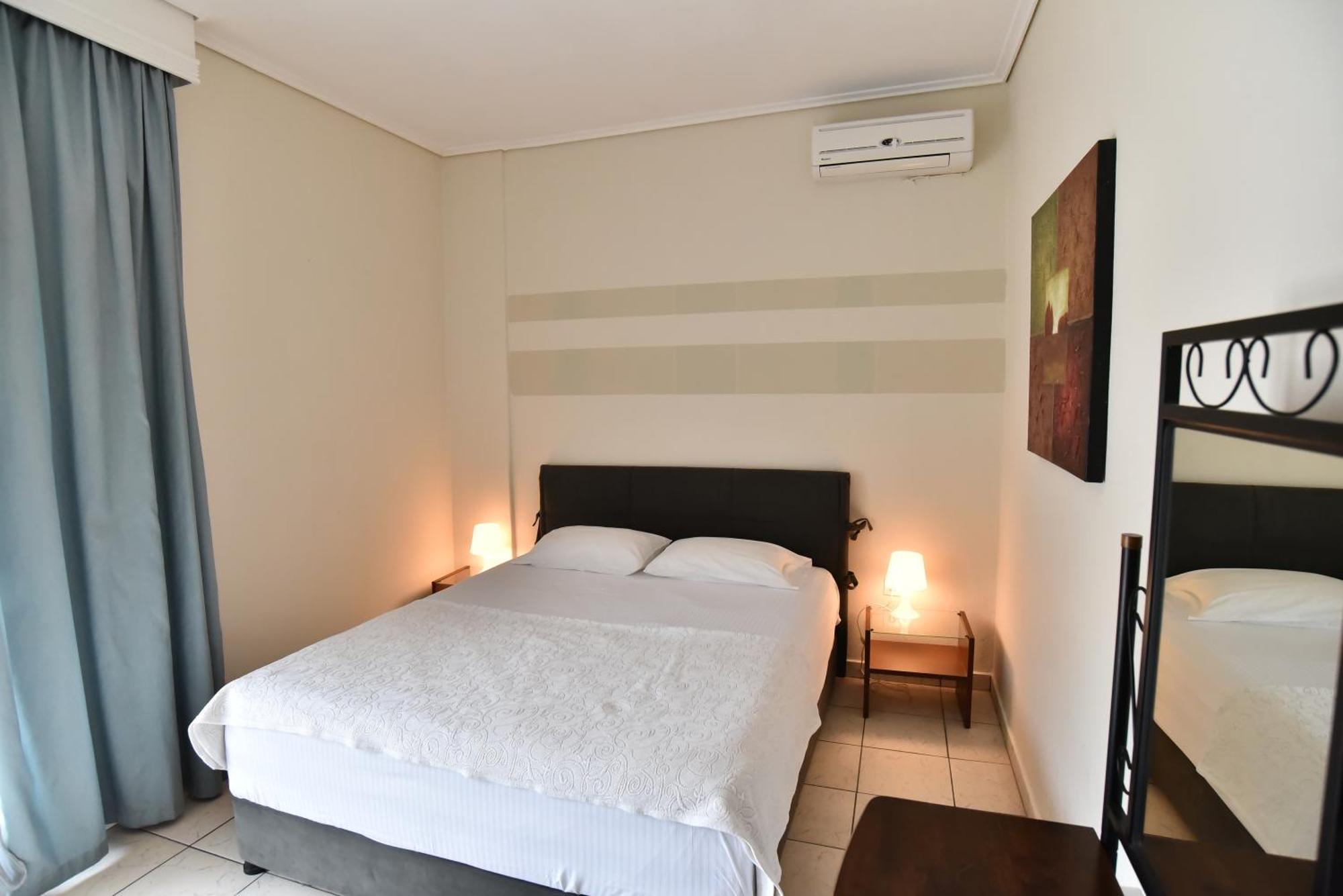 Luca Apartments PalaiónTsiflíkion Eksteriør bilde