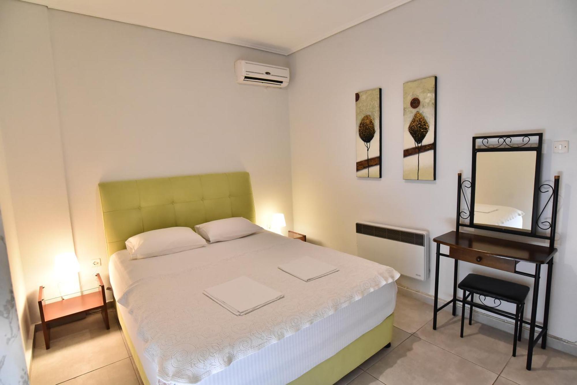 Luca Apartments PalaiónTsiflíkion Eksteriør bilde