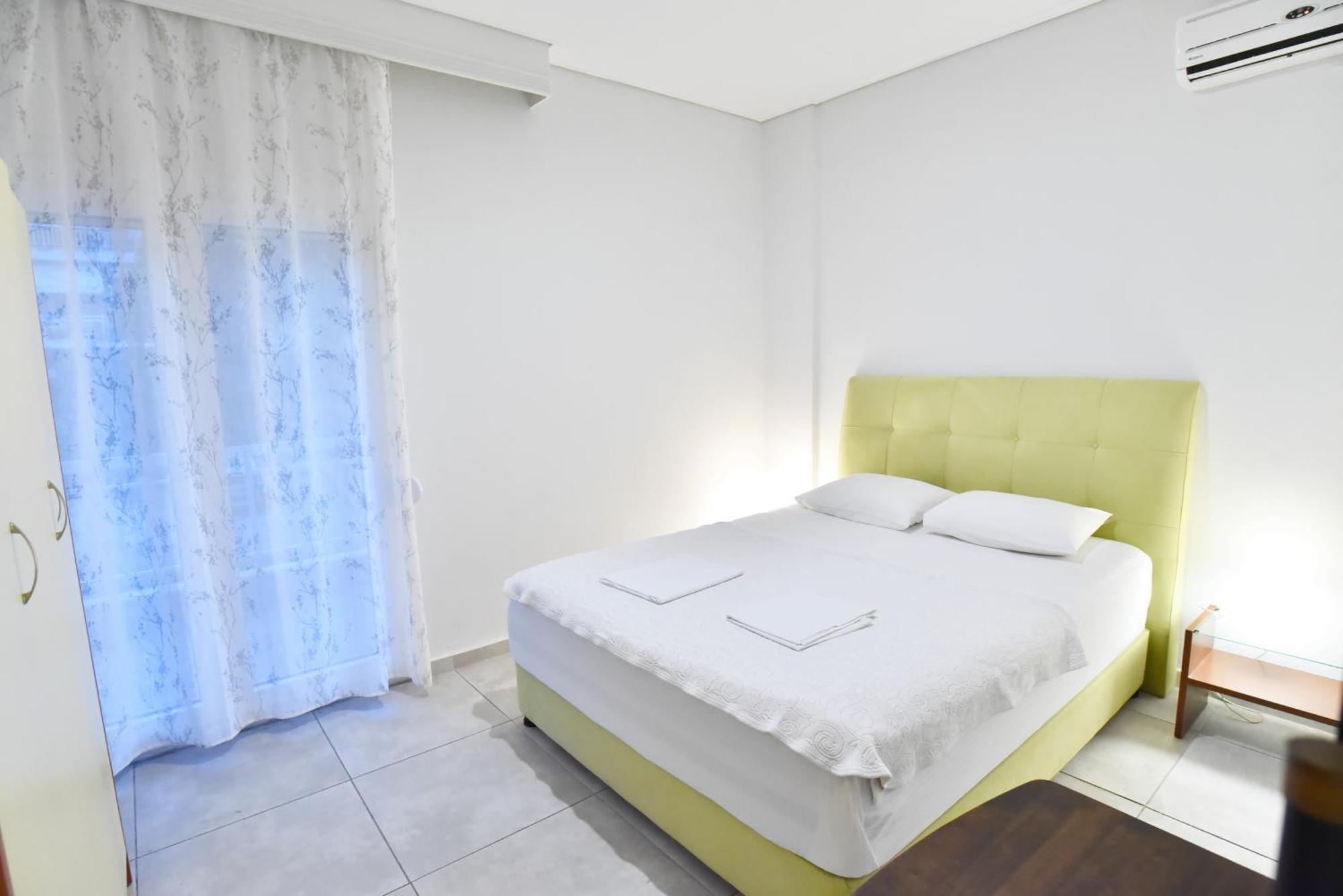 Luca Apartments PalaiónTsiflíkion Eksteriør bilde