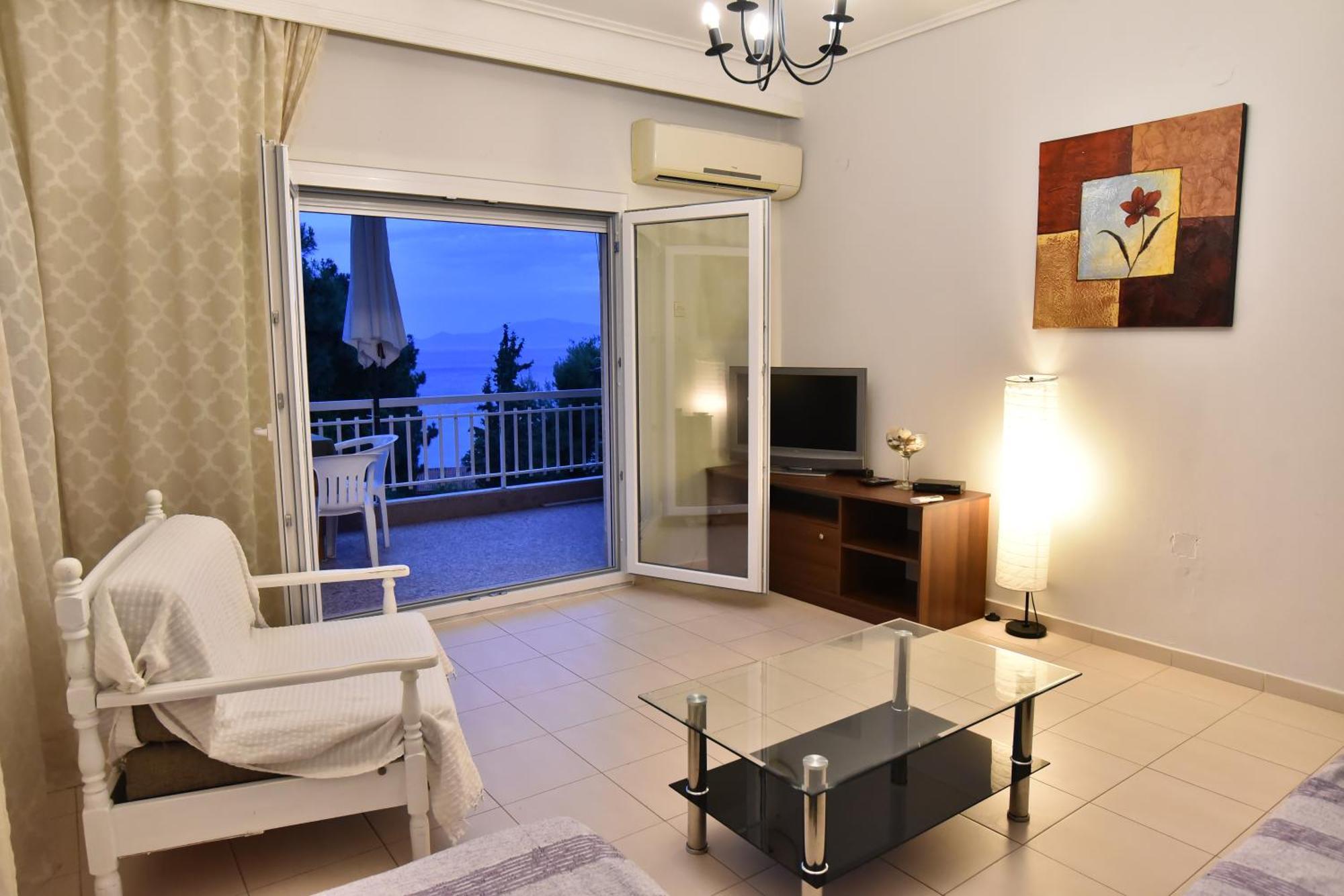 Luca Apartments PalaiónTsiflíkion Eksteriør bilde